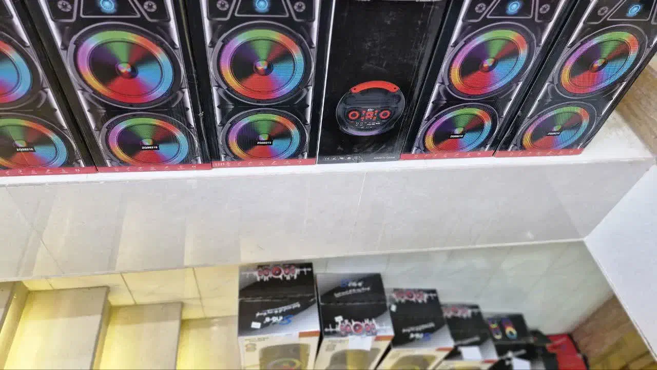 +/اسپیکر کوچک و سبک برای سفر و طبیعتگردی|سیستم صوتی خانگی|اصفهان, شهرک ولیعصر|دیوار