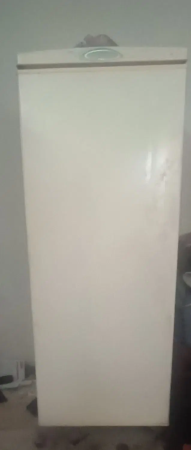 فریزر ویخچال سالم ودرحدنو|یخچال و فریزر|شیراز, چنچنه|دیوار