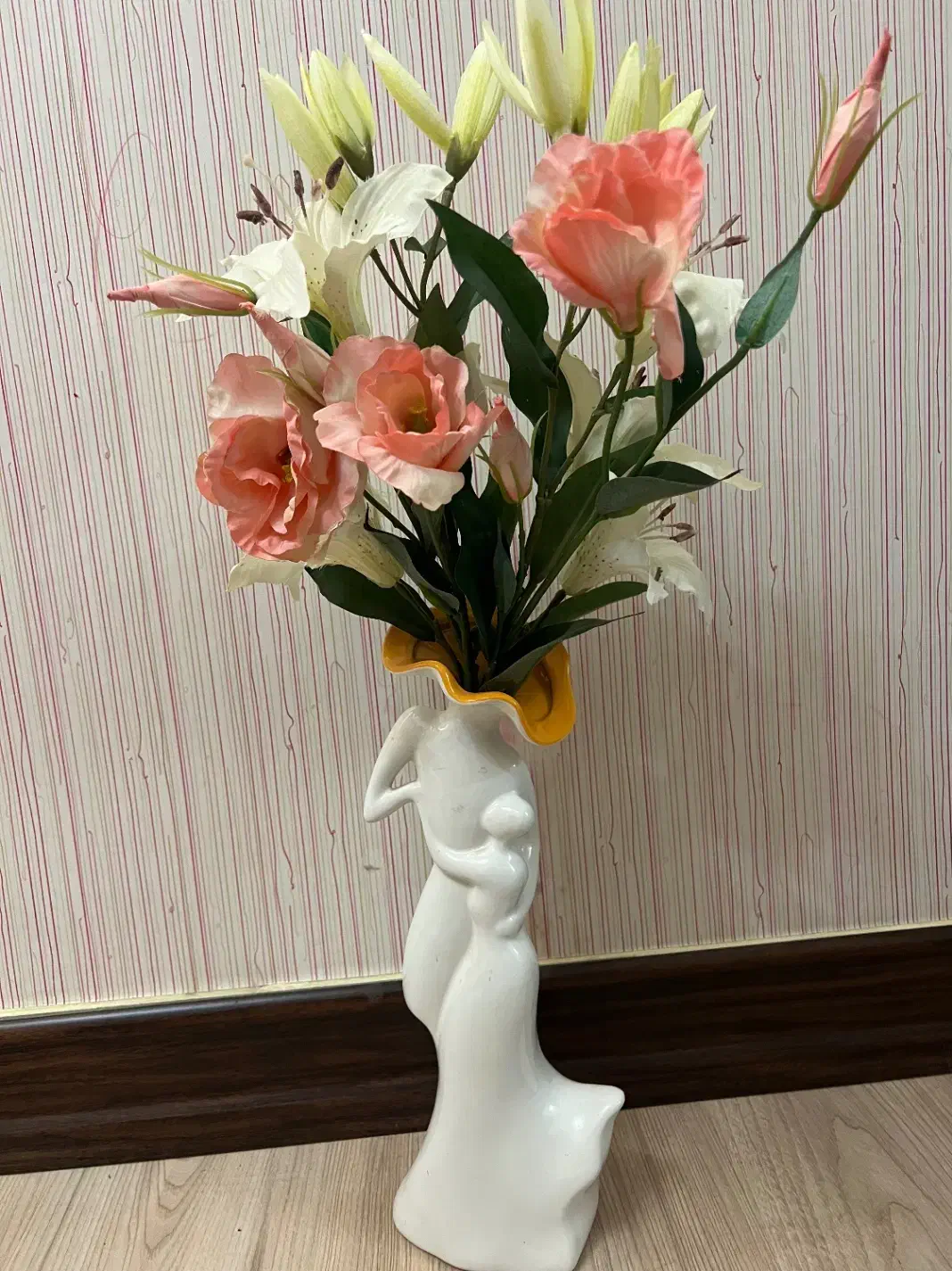 گلدان ترک|صنایع دستی و سایر لوازم تزئینی|همدان, |دیوار