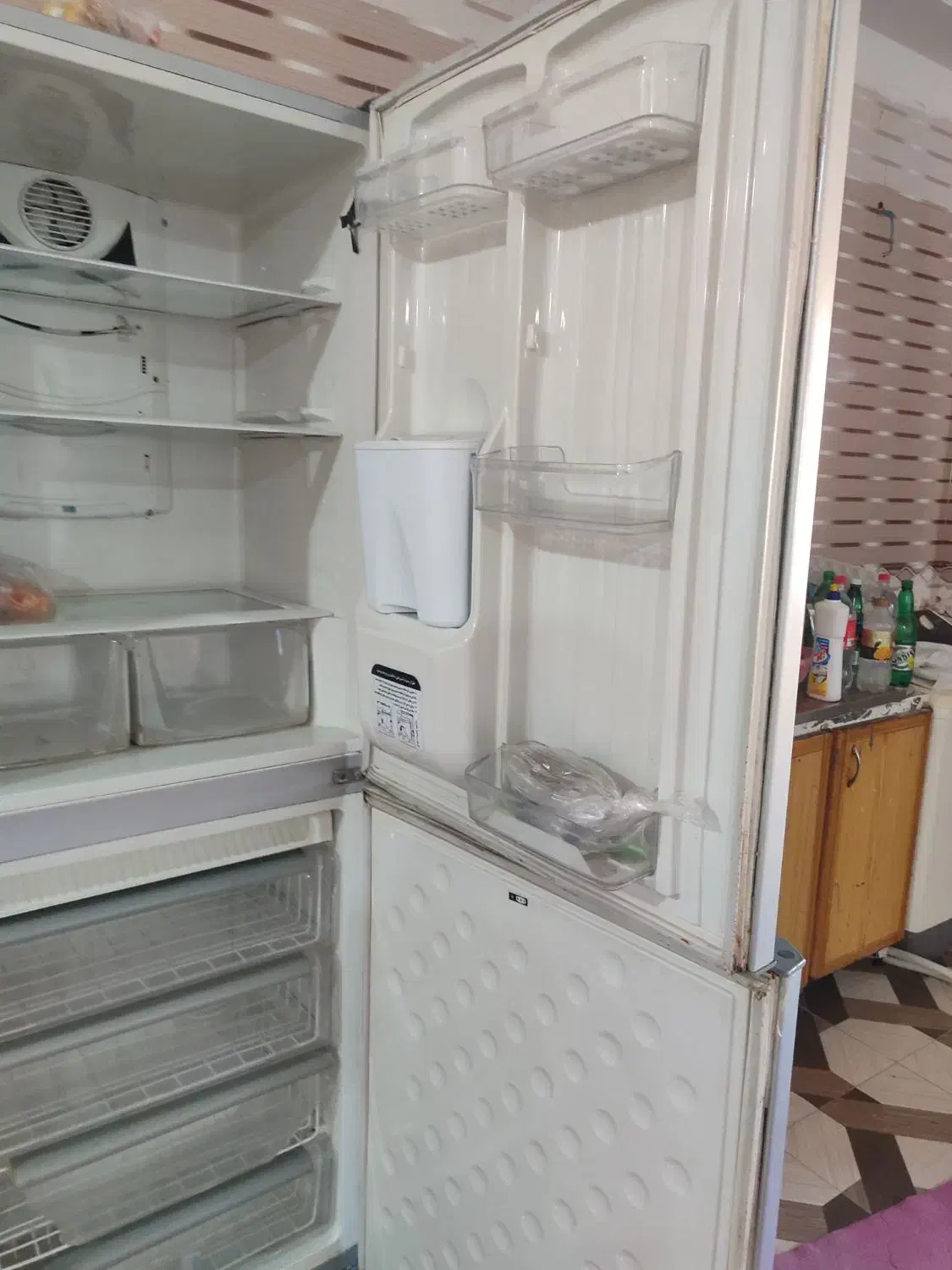 یخچال فریزر|یخچال و فریزر|جلین, |دیوار