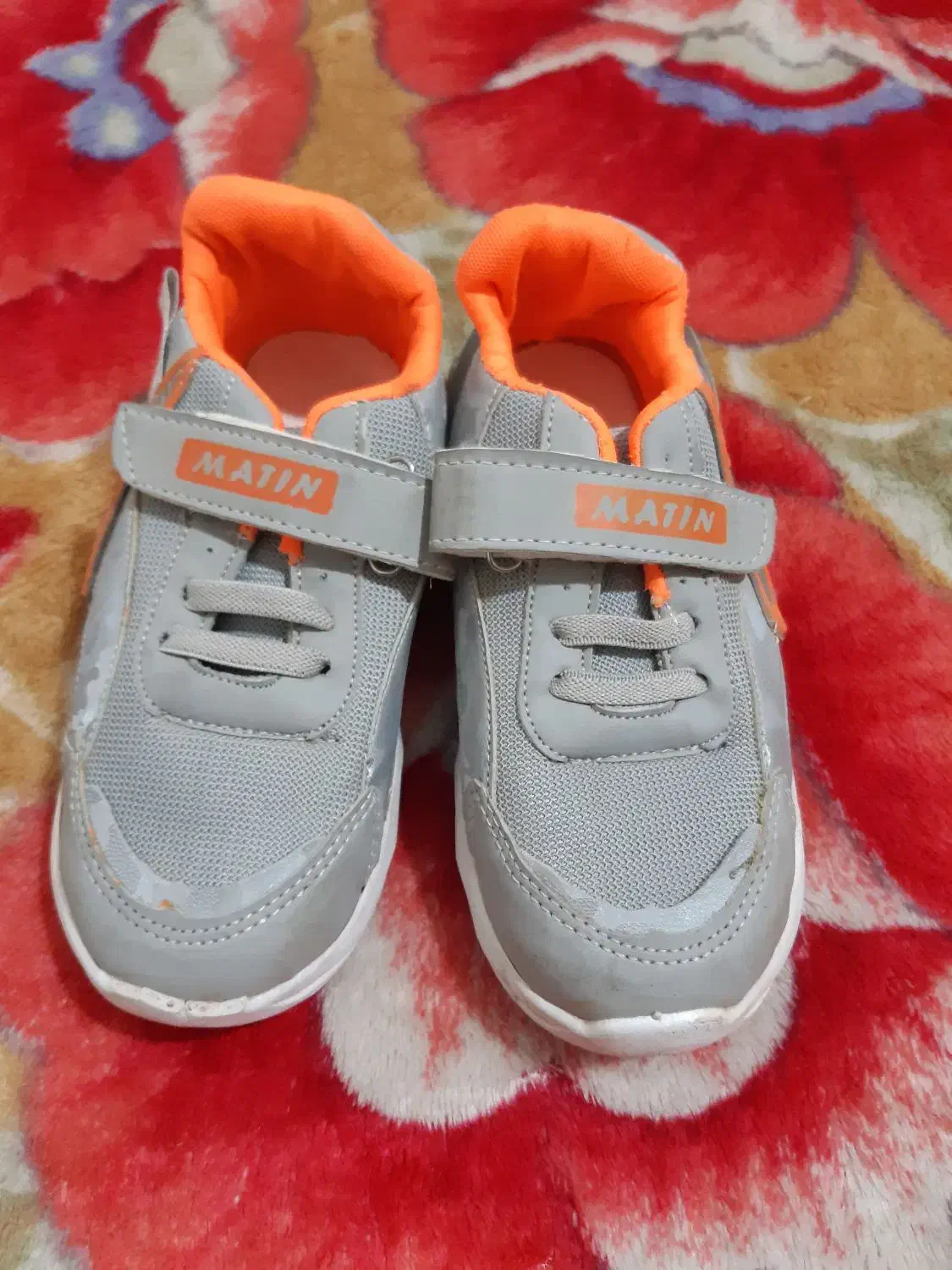 کتونی بچه گونه|کفش و لباس بچه|قرچک, مهدیه|دیوار