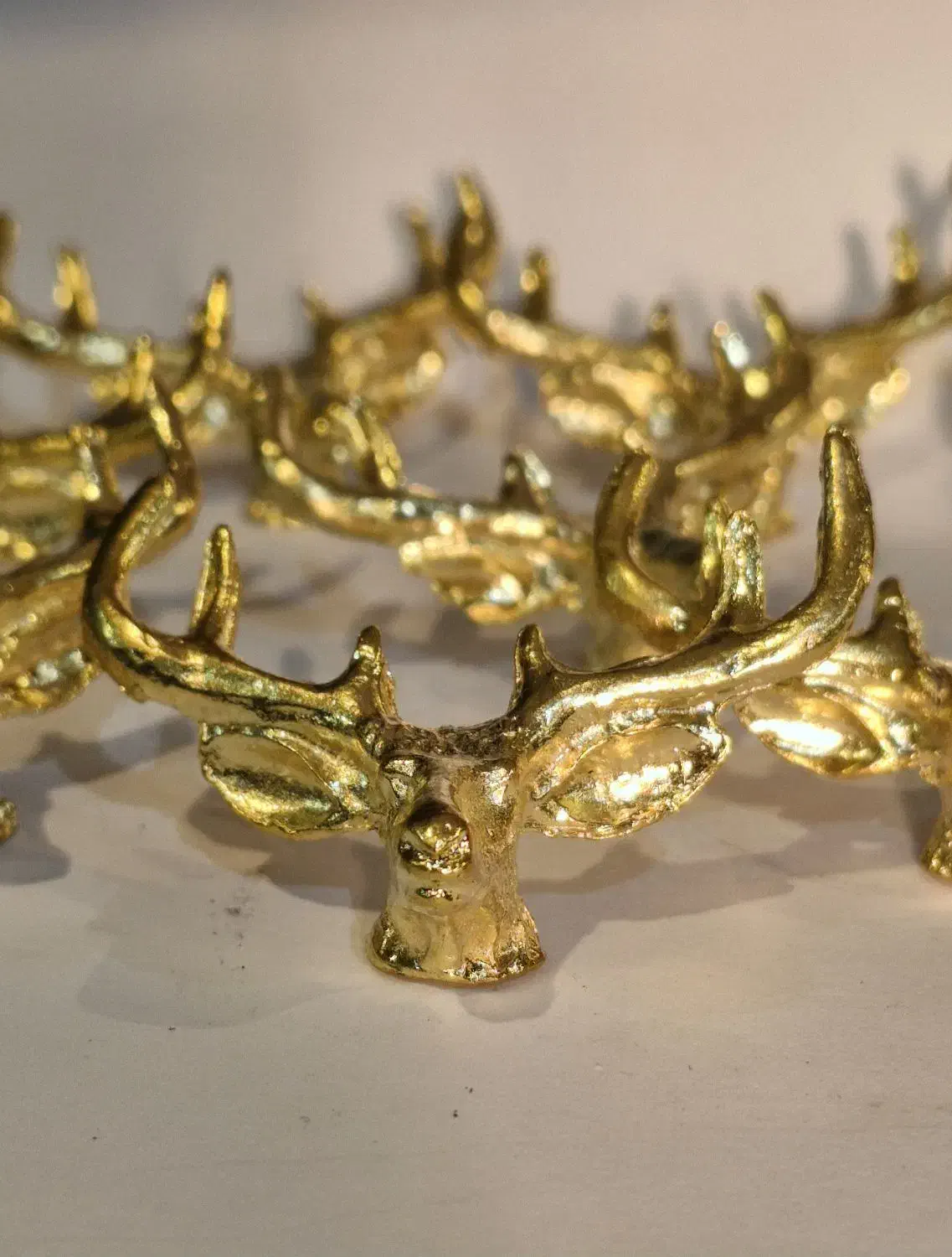 یراق آلات سنگ مصنوعی پایه و هولدر وگوزن|صنایع دستی و سایر لوازم تزئینی|مشهد, جنت|دیوار