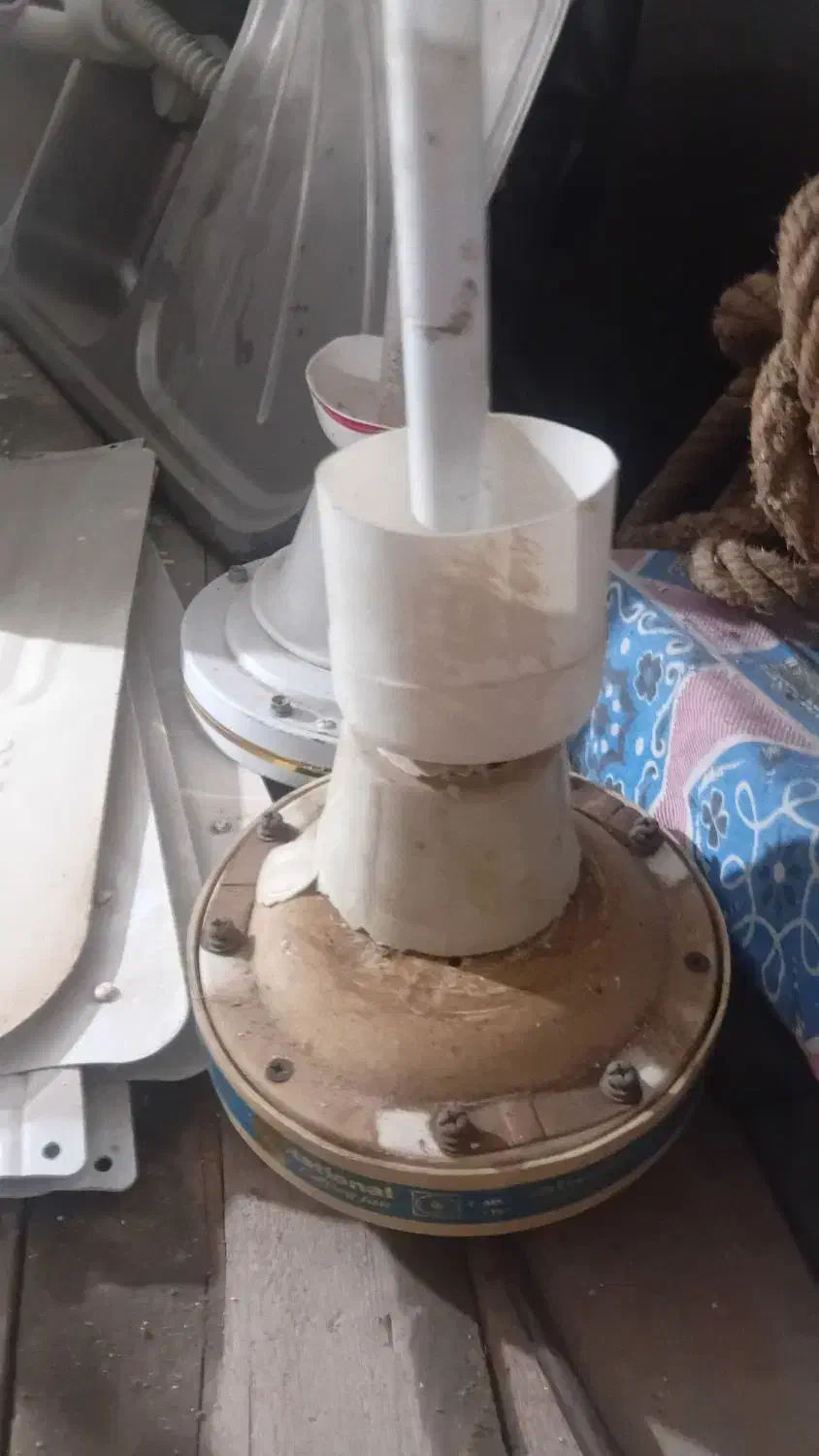 پنکه سقفی سالم|پنکه و تصفیه‌کنندهٔ هوا|رشت, معلولین|دیوار