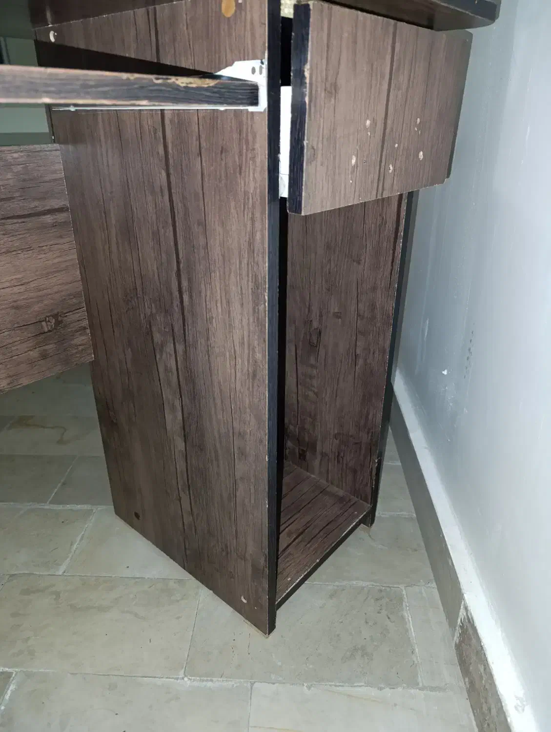 میز تحریر|میز تحریر و کامپیوتر|سهند, |دیوار