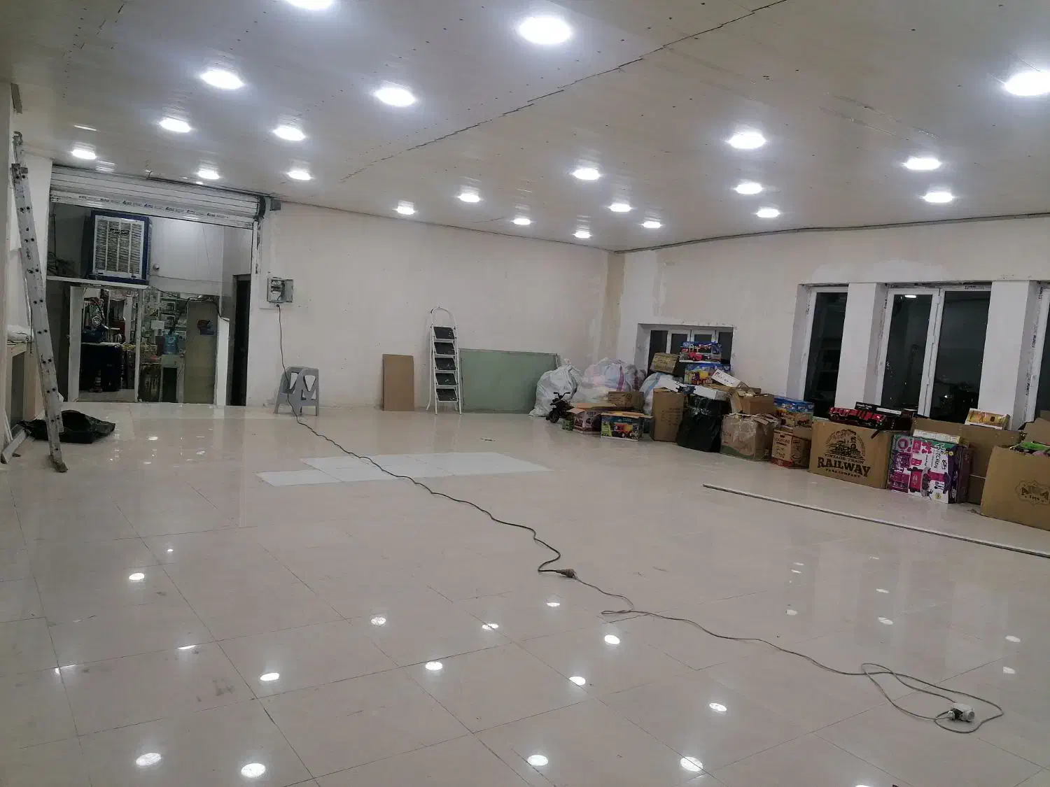 اجاره   حدودا 150 متر|اجارهٔ مغازه و غرفه|تهران, گمرک|دیوار