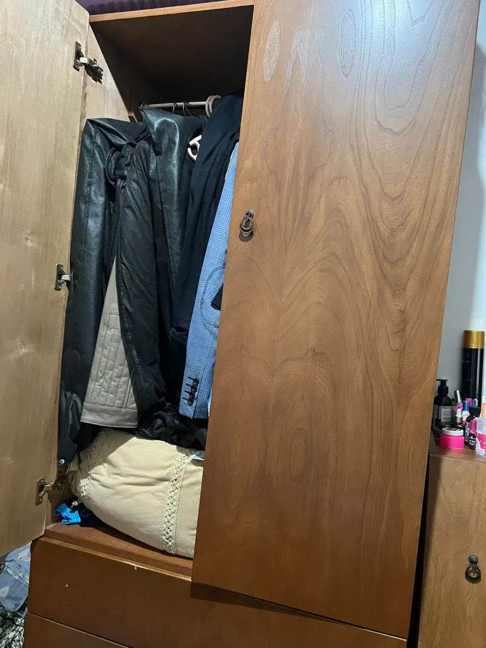 دراور کمد لباس و میز اینه|جاکفشی، کمد، دراور|گرگان, |دیوار