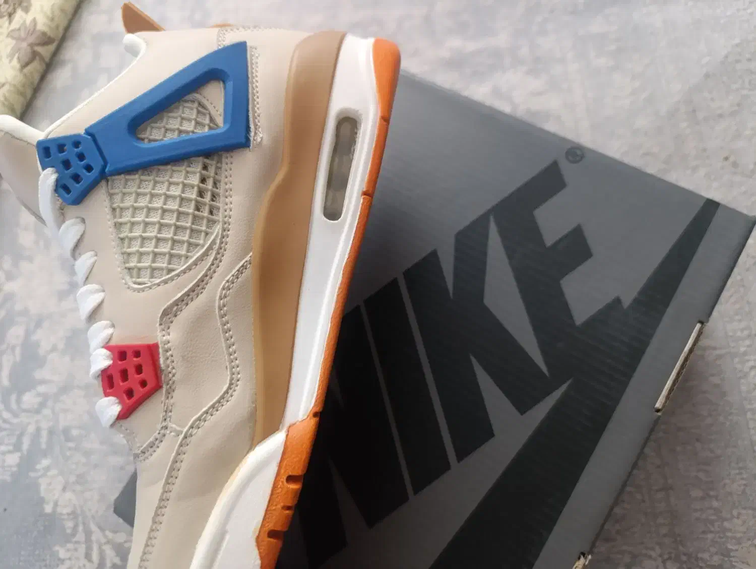 کتونی جردن فورسایز۳۹|کیف، کفش، کمربند|صفادشت, |دیوار