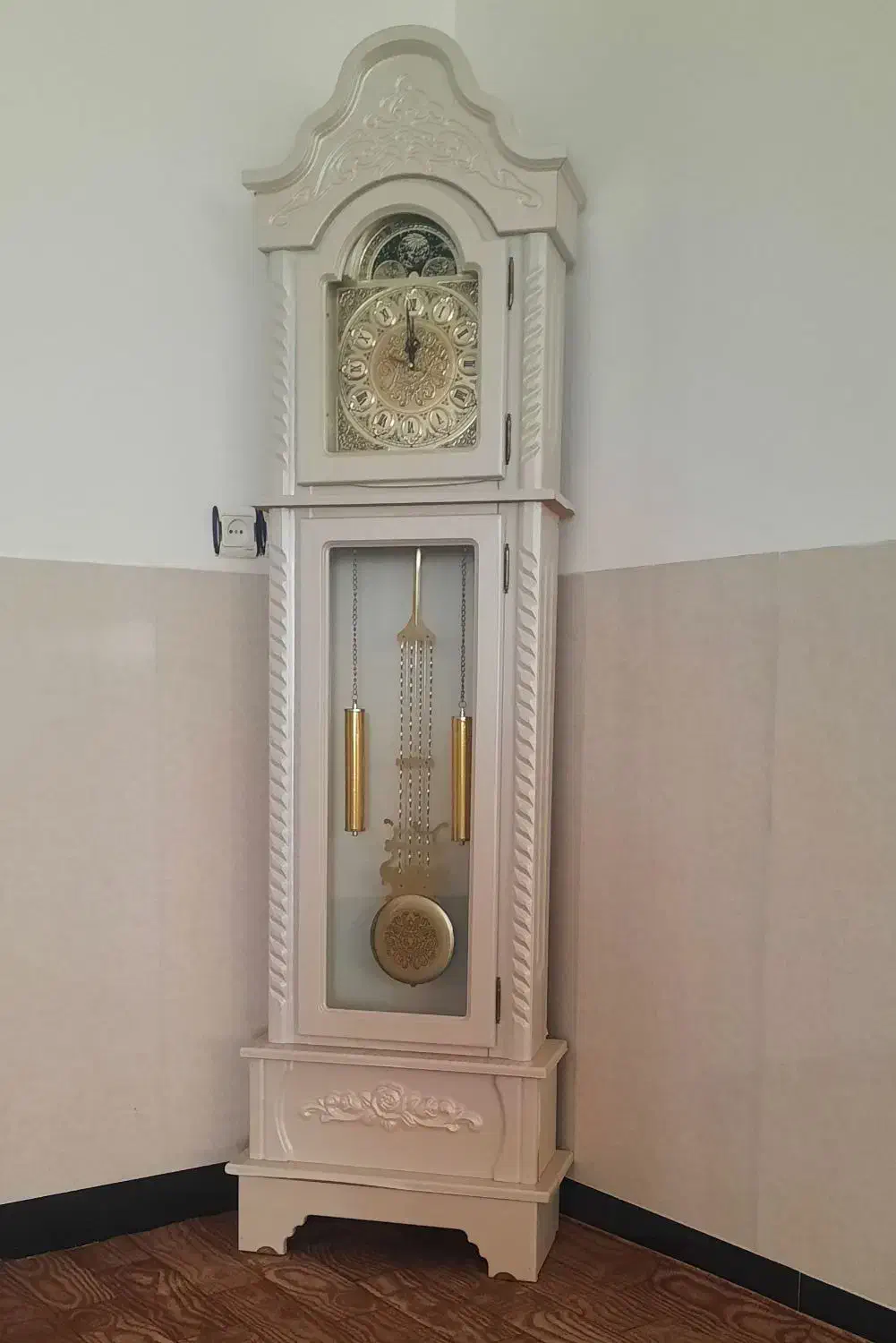 ساعت ایستاده|ساعت دیواری و تزئینی|قصرشیرین, |دیوار