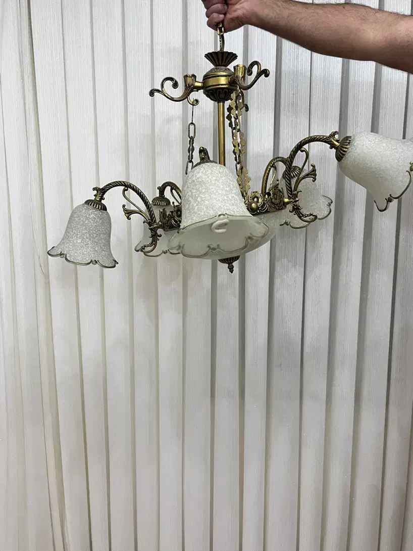 لوستر|لوستر و چراغ آویز|نیشابور, بلوار گلها|دیوار