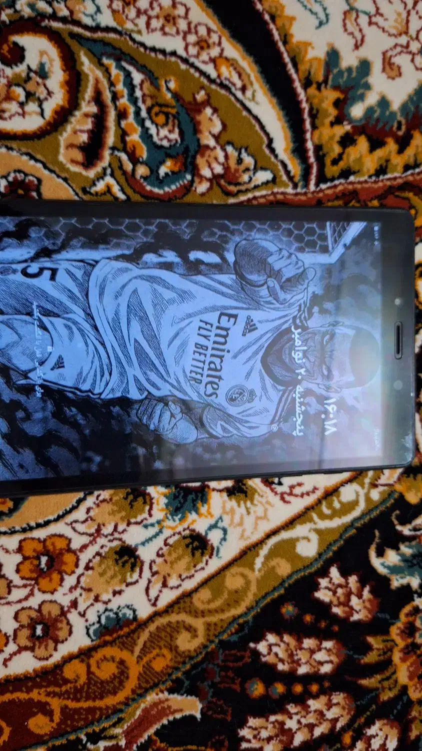 تبلت تبaسامسونگ|تبلت|اندیشه, اندیشه فاز ۱|دیوار