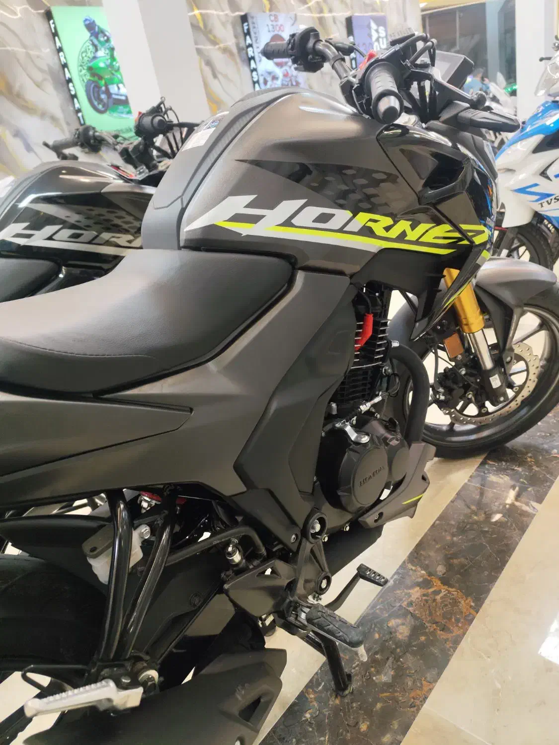 HORNET200فیس جدید|موتورسیکلت|بهارستان, |دیوار