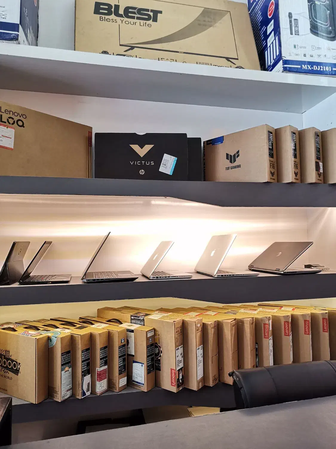hpویکتوس آکبندi5 13420H با24Gرم ۶گیگ RTx|رایانه همراه|یزد, |دیوار