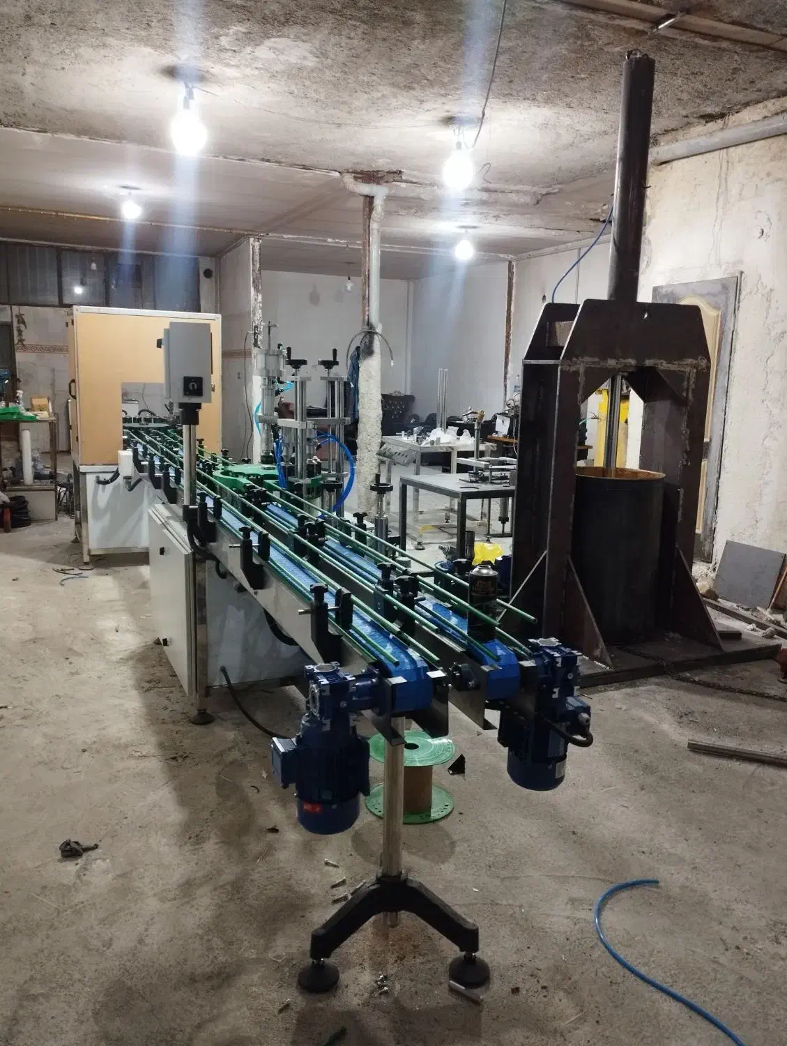 دستگاه اسپری پرکن نیمه اتوماتیک|ماشینآلات صنعتی|کرج, کمالشهر|دیوار