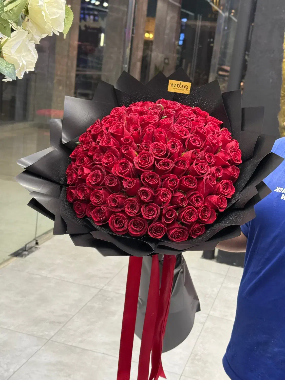 گلفروشی دسته گل رز قرمز هلندی|گل و گیاه طبیعی|تهران, شهرک غرب|دیوار