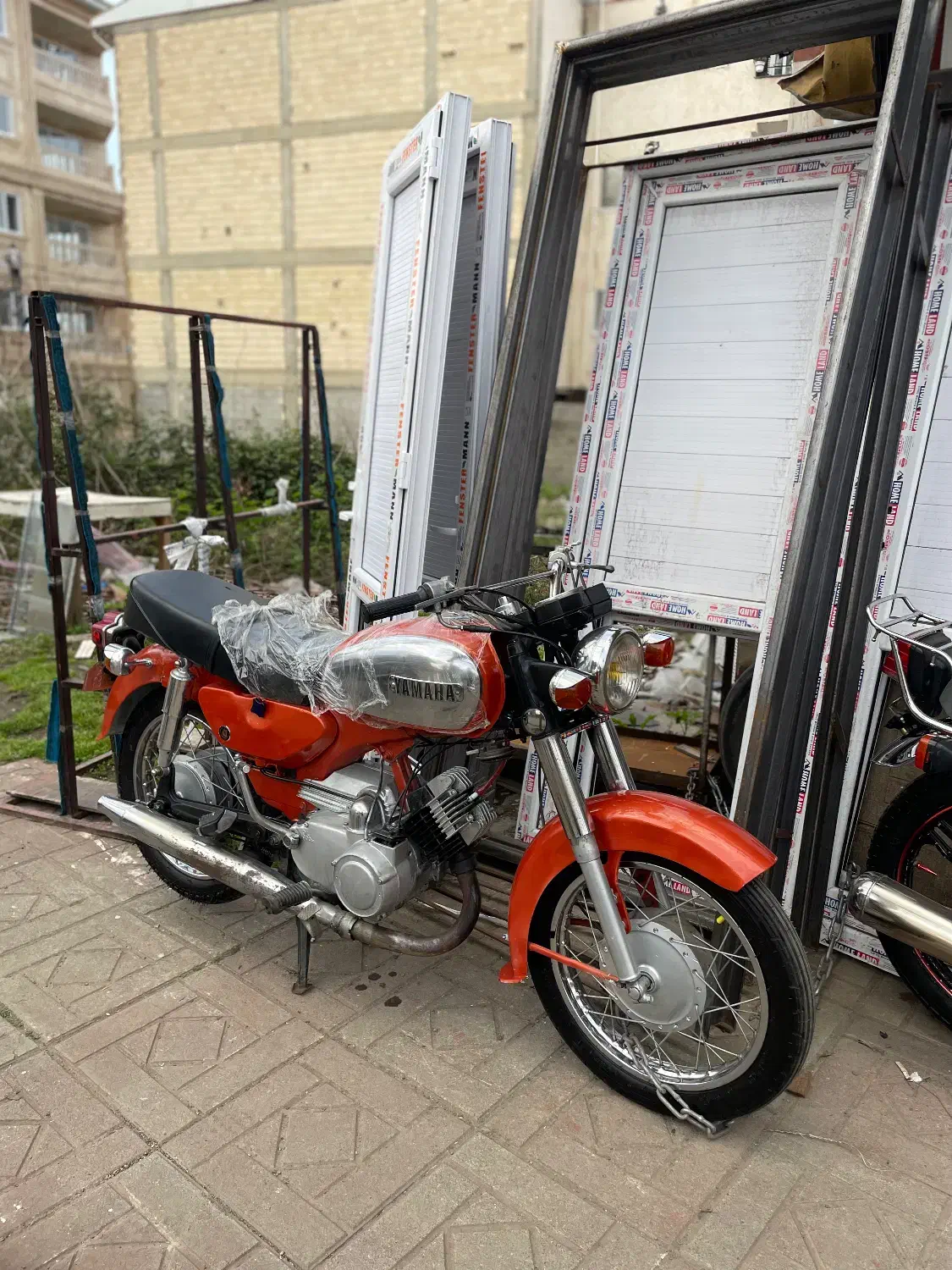 ۱۲۵ ژاپن|موتورسیکلت|ماسال, |دیوار