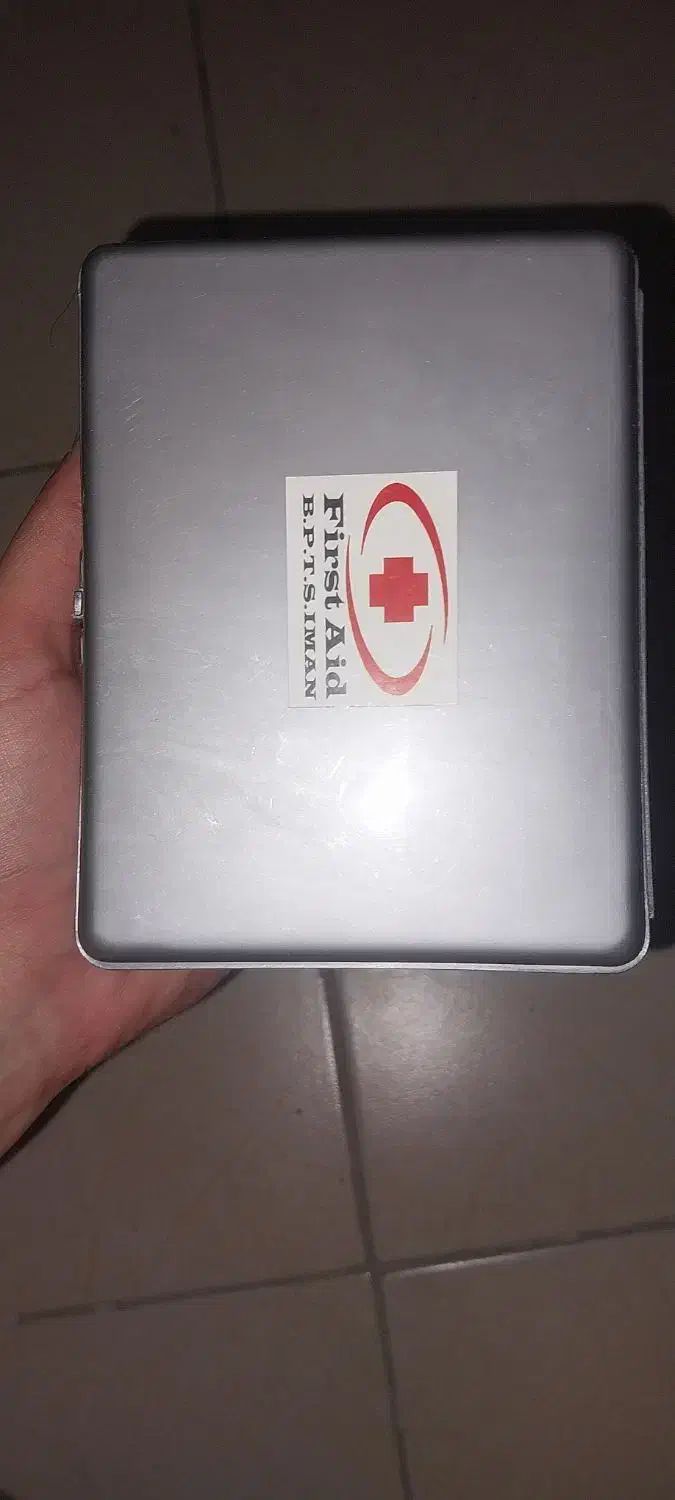 کاور کفش جعبه کمک اولیه دمپایی رول کارتخوان|حراج|پرند, فاز ۲|دیوار