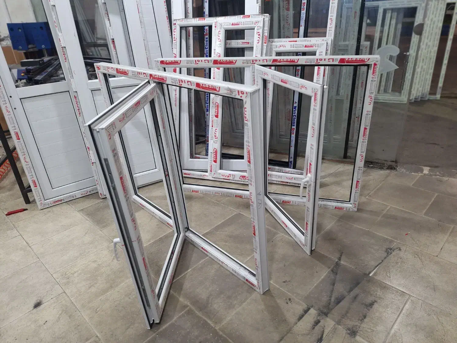 ساخت دربو پنجره upvs المینیوم اختصاصی توری|خدمات پیشه و مهارت|محمودآباد, |دیوار