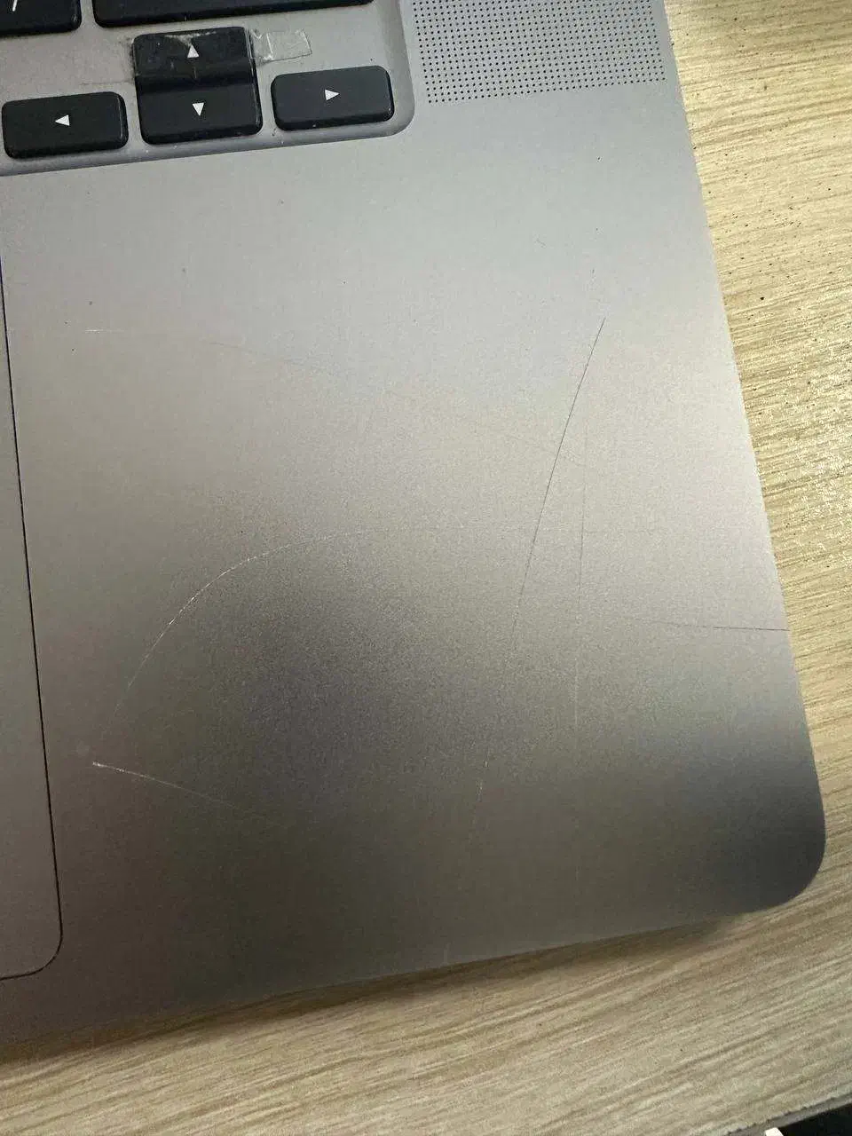 Apple MacBook Pro|رایانه همراه|اصفهان, باغ نگاره|دیوار