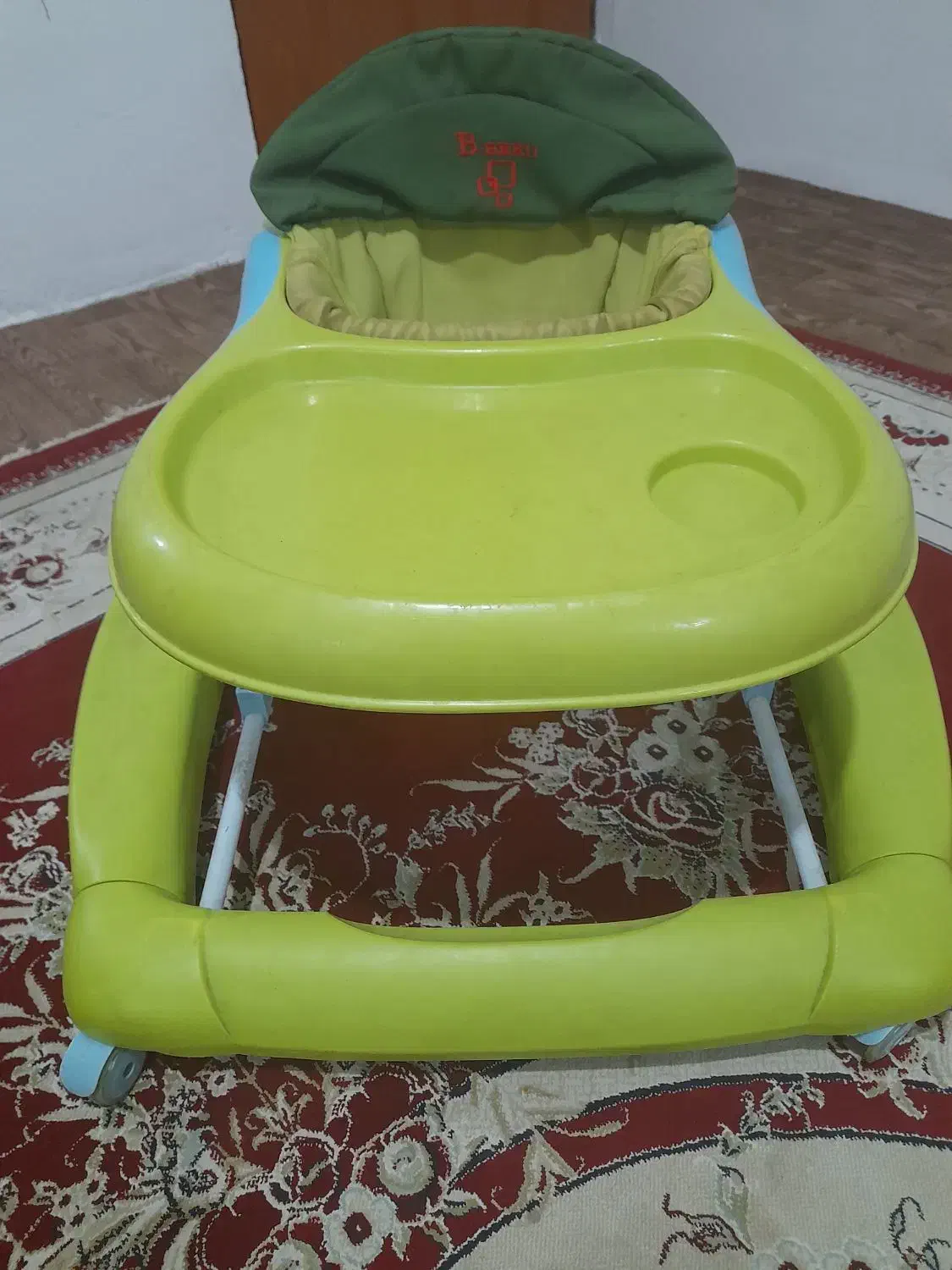 روروئک سالم|کالسکه و لوازم جانبی|رشت, یخسازی|دیوار