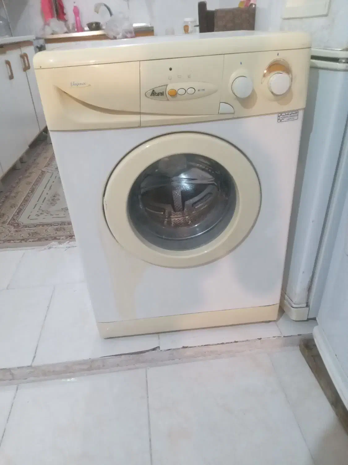 لباستشویی آبسال5کیلوای|ماشین لباسشویی و خشک‌کن لباس|پرند, فاز ۶|دیوار