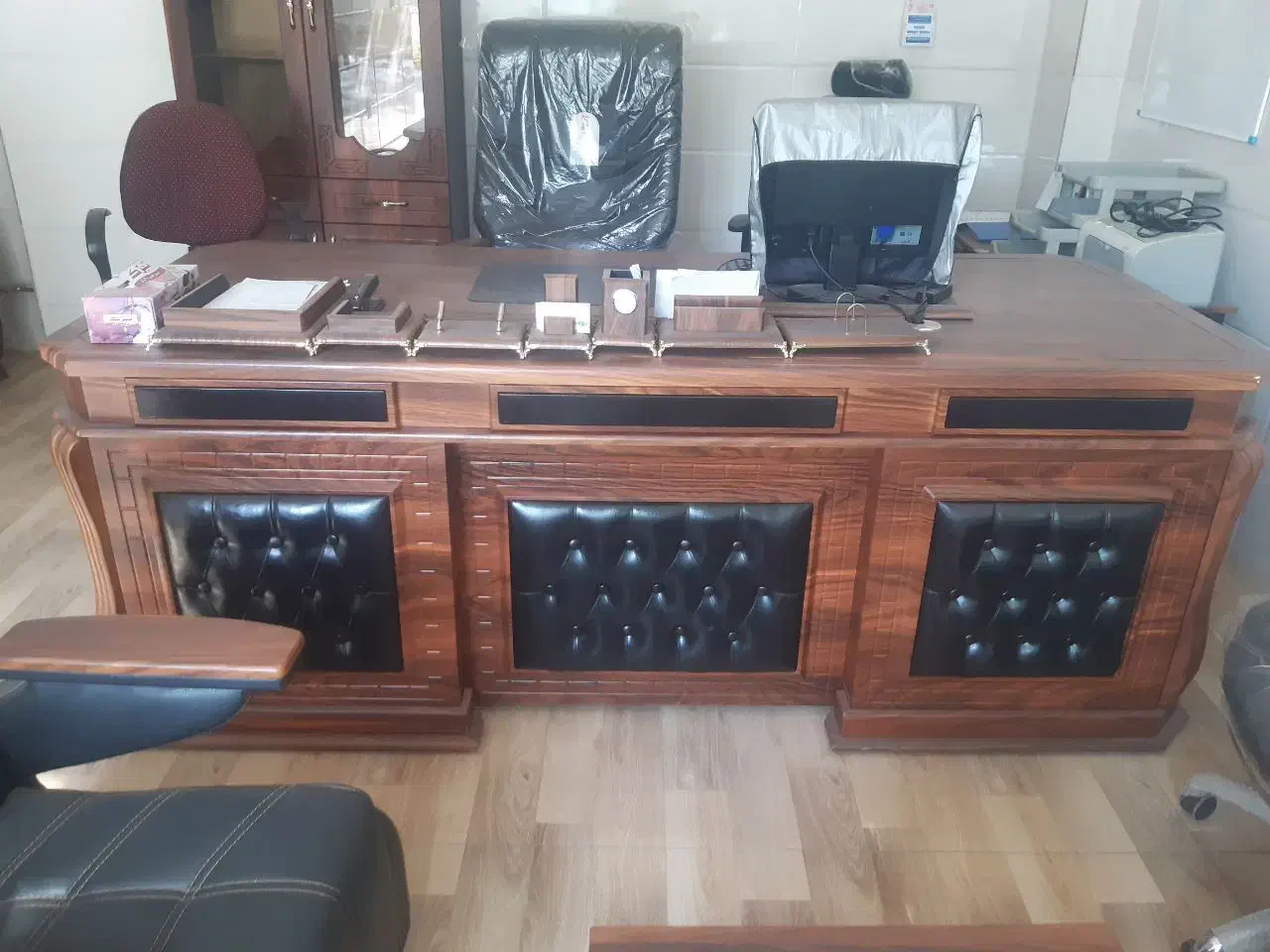 مبلمان اداری در حد نو|دفتر کار|محمدیه-قزوین, |دیوار