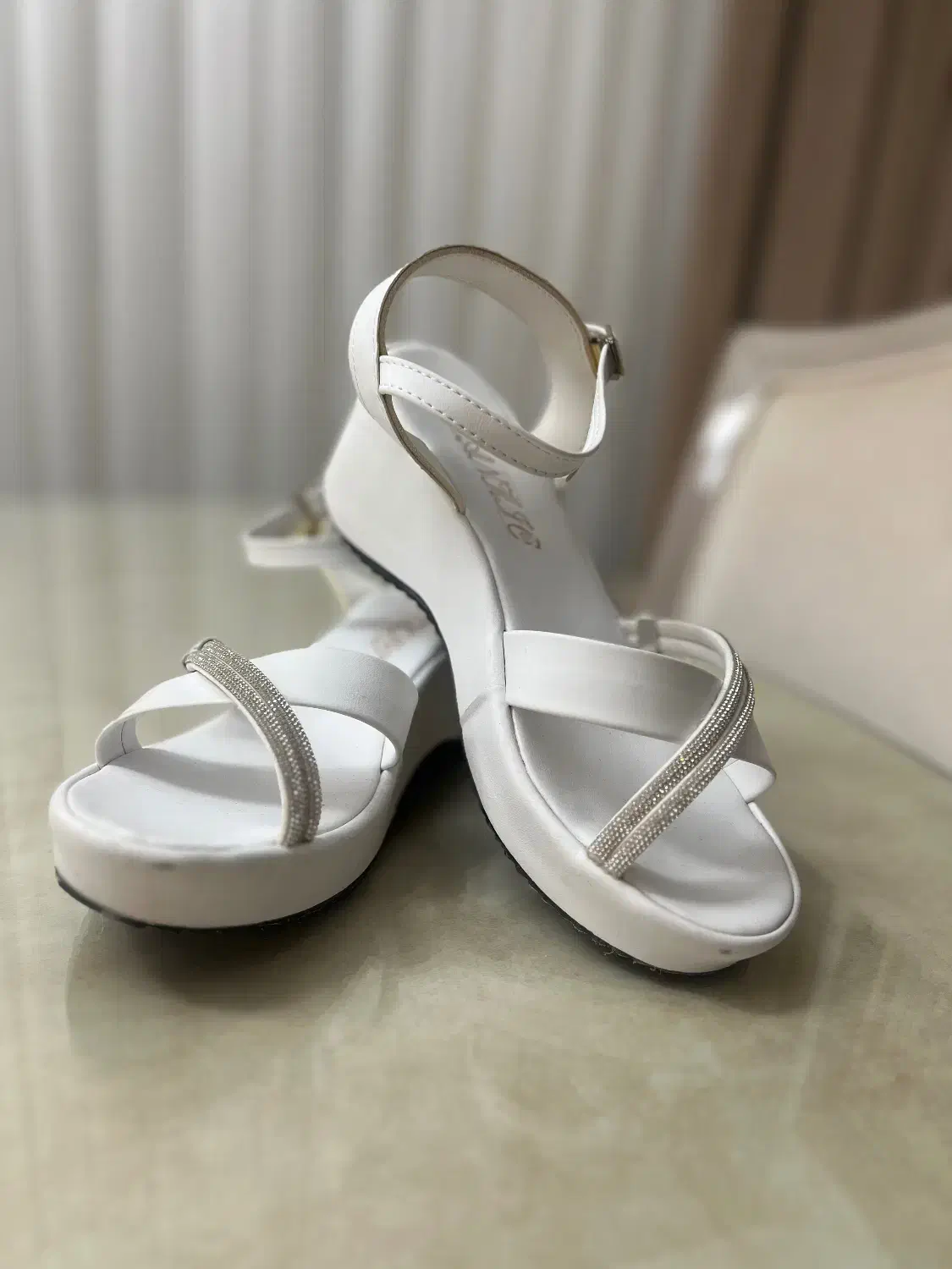 صندل مجلسی سفید|کیف، کفش، کمربند|قزوین, |دیوار