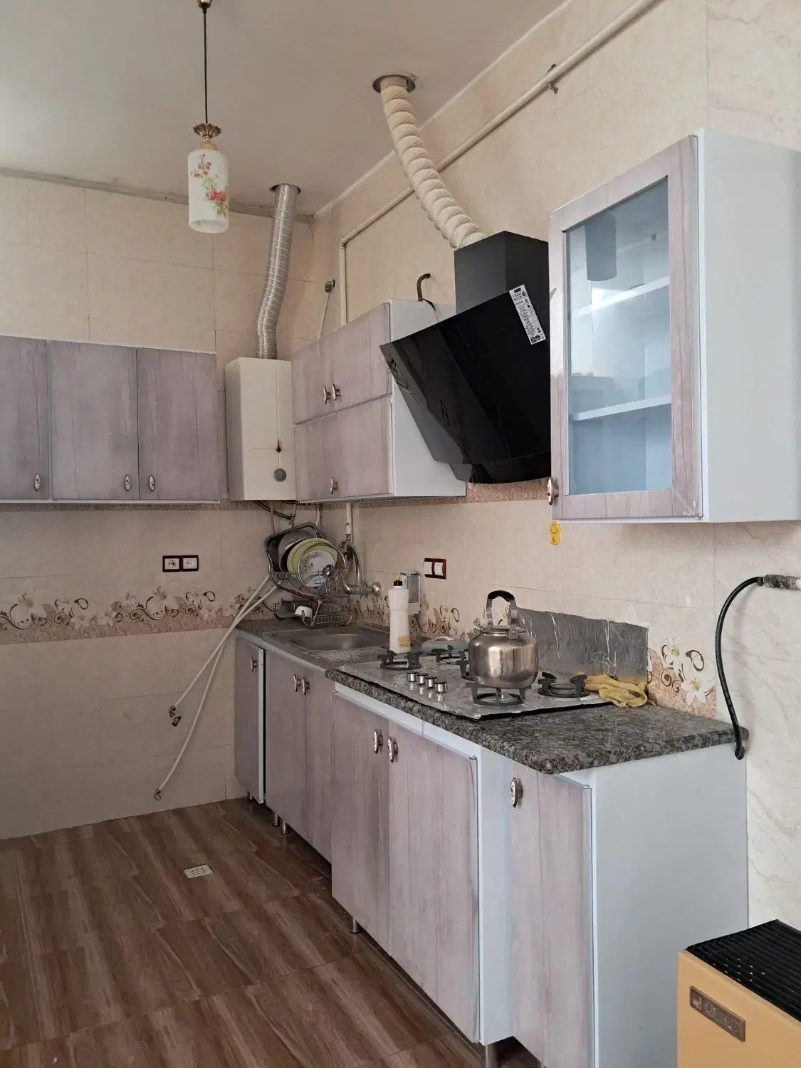 واحد ویلایی مبله|اجارهٔ کوتاهمدت آپارتمان و سوئیت|شیراز, ریاستی|دیوار