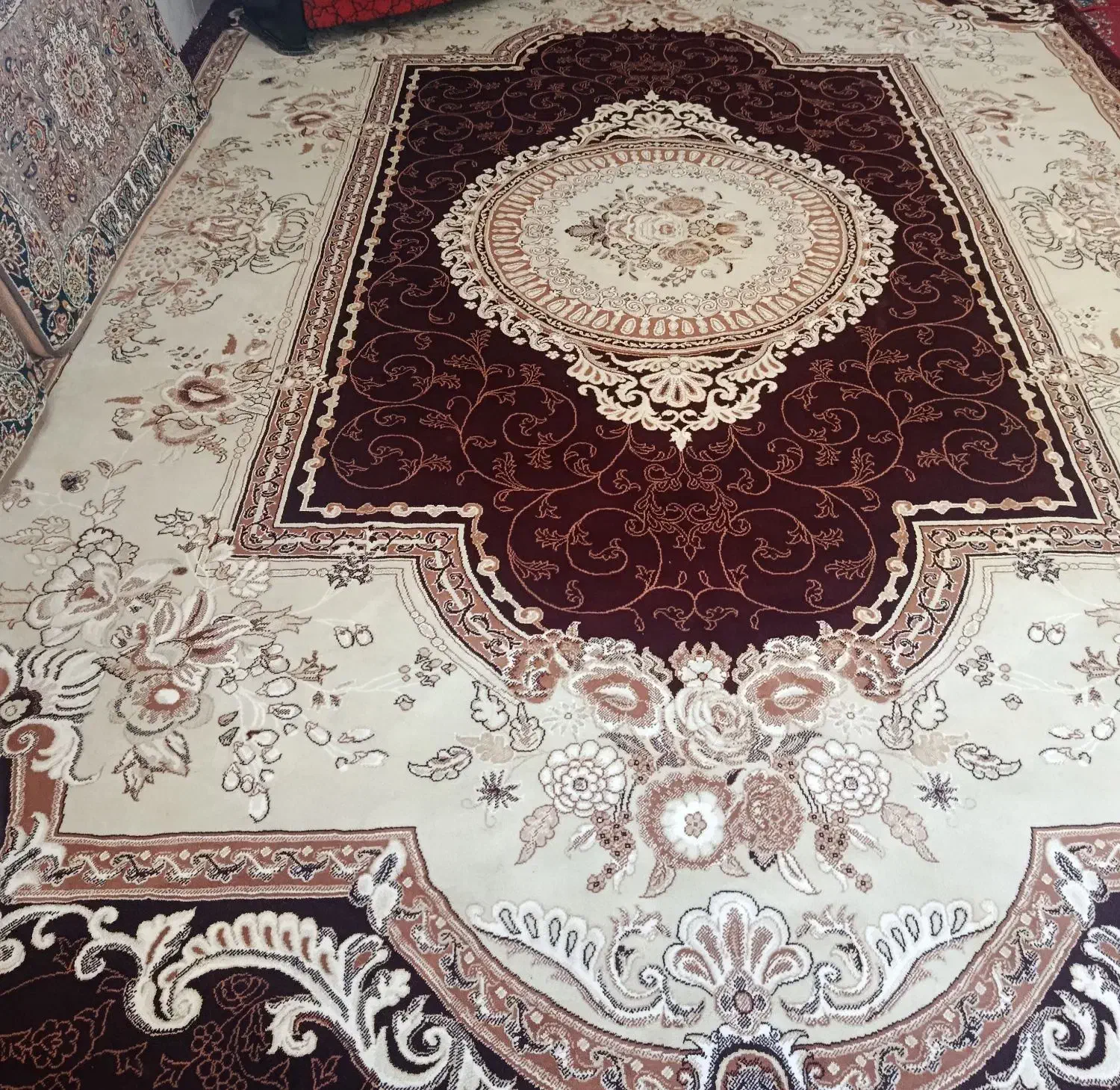 فرش 9متری|فرش|سبزوار, گلشن|دیوار