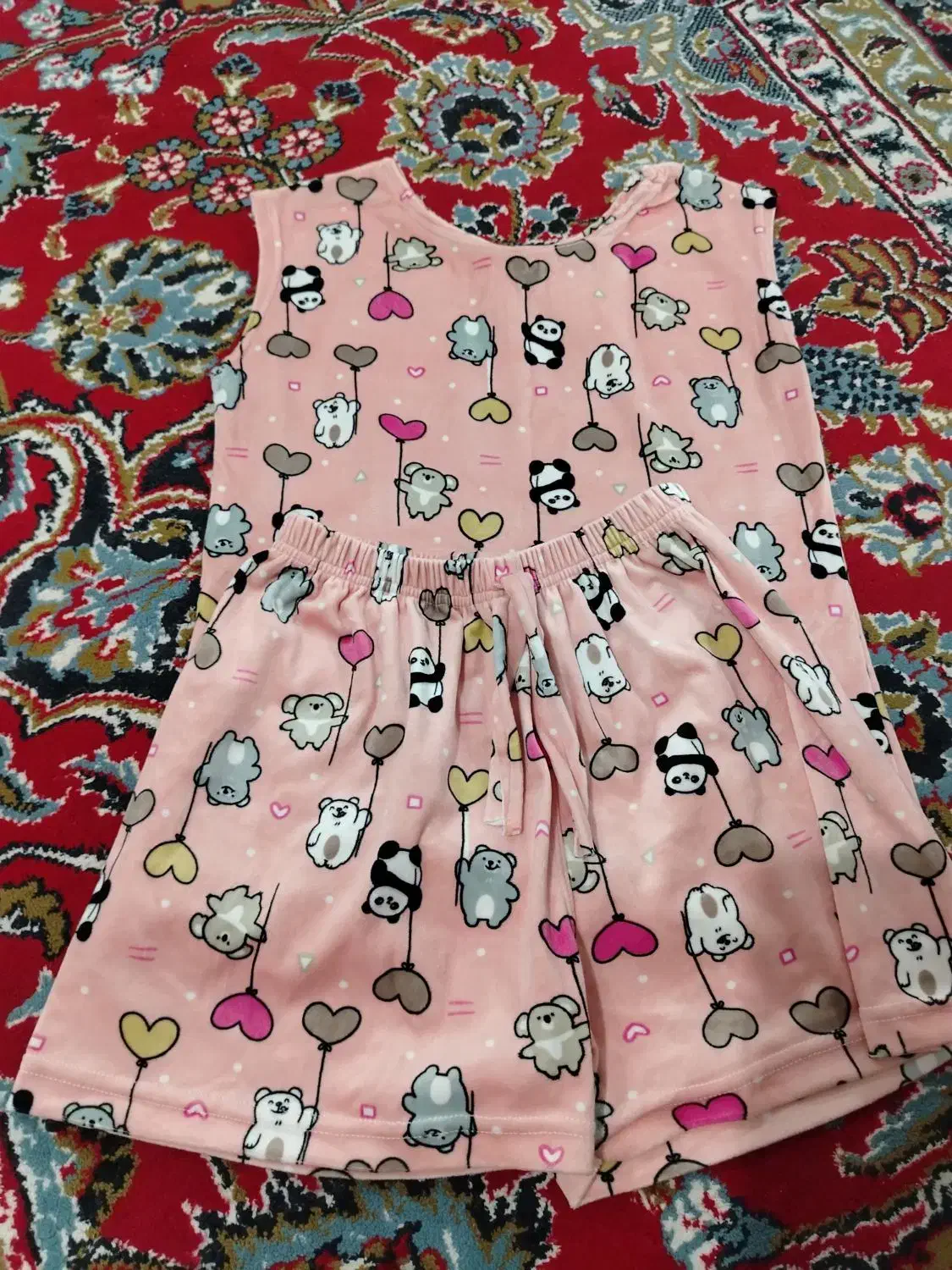 لباس|لباس|بیرجند, |دیوار