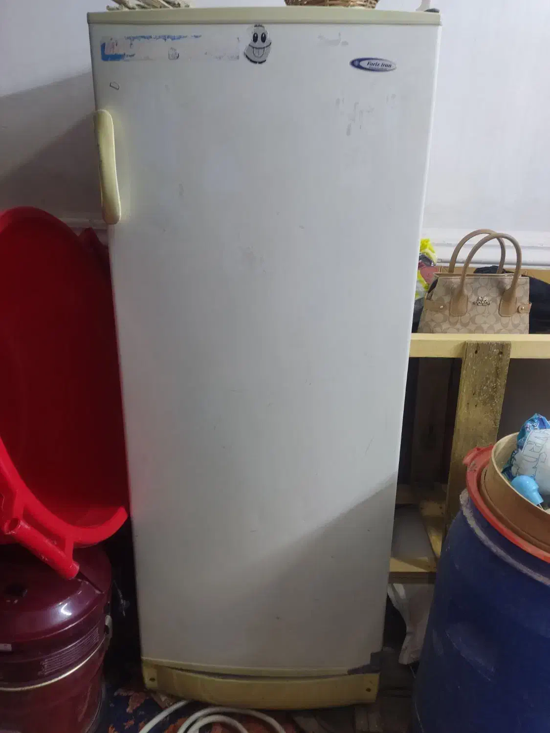 یخچال سالم|یخچال و فریزر|اهواز, دغاغله|دیوار