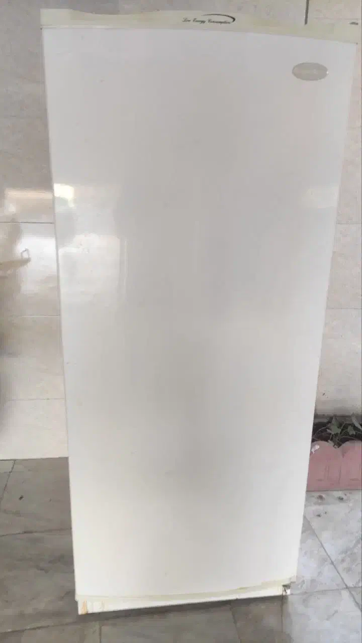 یخچال|یخچال و فریزر|قم, باغ کرباسی|دیوار