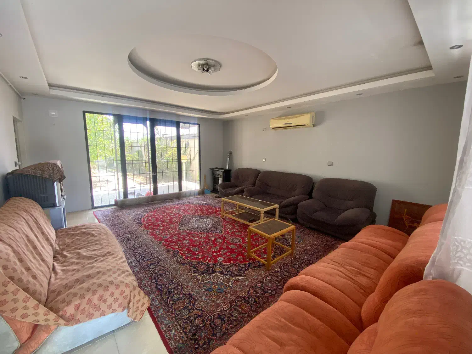 اجاره روزانه خونه باغ|اجارهٔ کوتاهمدت آپارتمان و سوئیت|قزوین, |دیوار