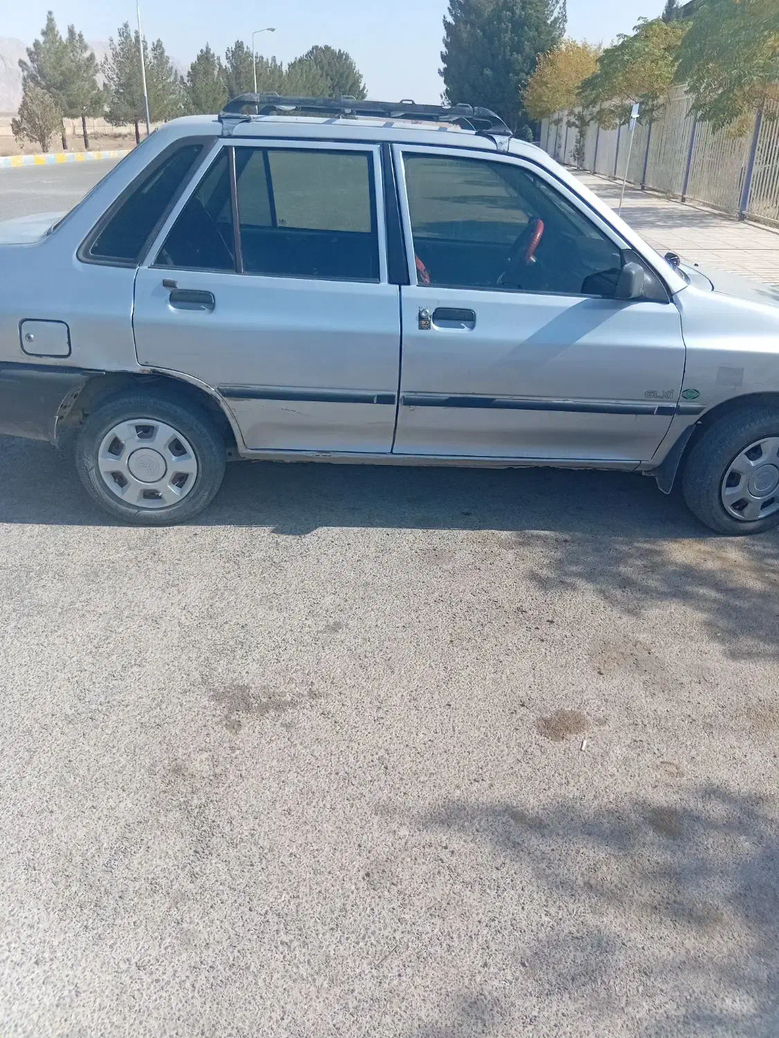 پراید مدل ۸۵ نقره ای|خودرو سواری و وانت|شهرضا, |دیوار