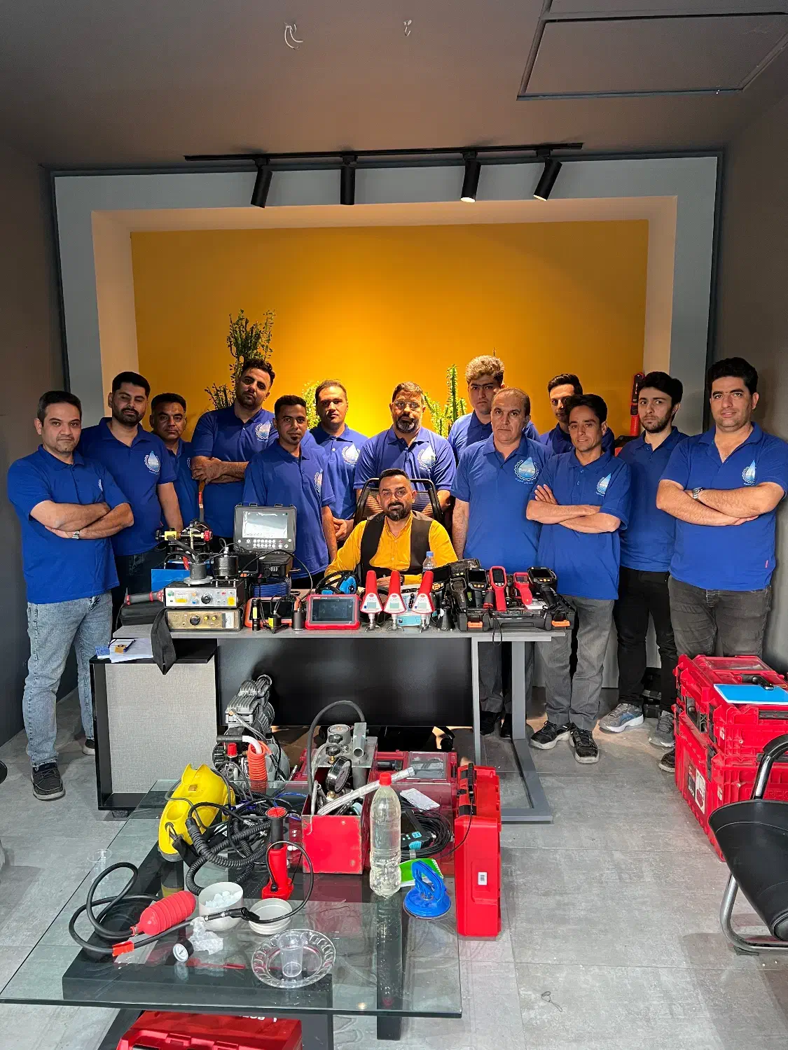 آموزش و فروش انواع دستگاهای نشت یابی|خدمات پیشه و مهارت|تهران, دکتر هوشیار|دیوار