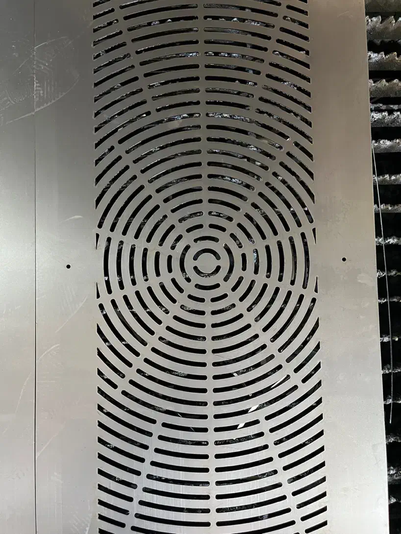 ساخت و مونتاژ انواع قطعات فلزی|خدمات پیشه و مهارت|اصفهان, دهنو|دیوار