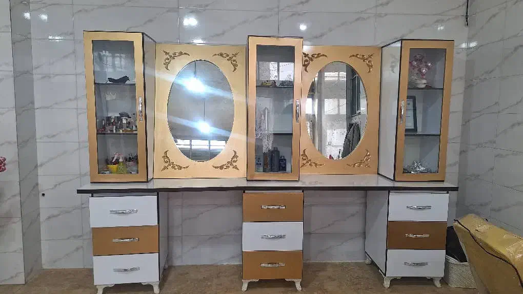 کمد آرایشگاه MDF،|آرایشگاه و سالنهای زیبایی|سلماس, |دیوار