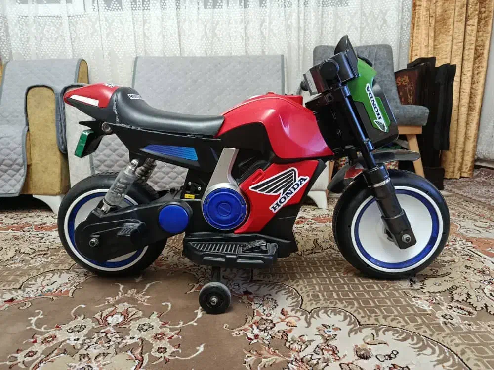 هندا نیکد|اسباب‌‌بازی|صدرا-فارس, فاز ۱|دیوار