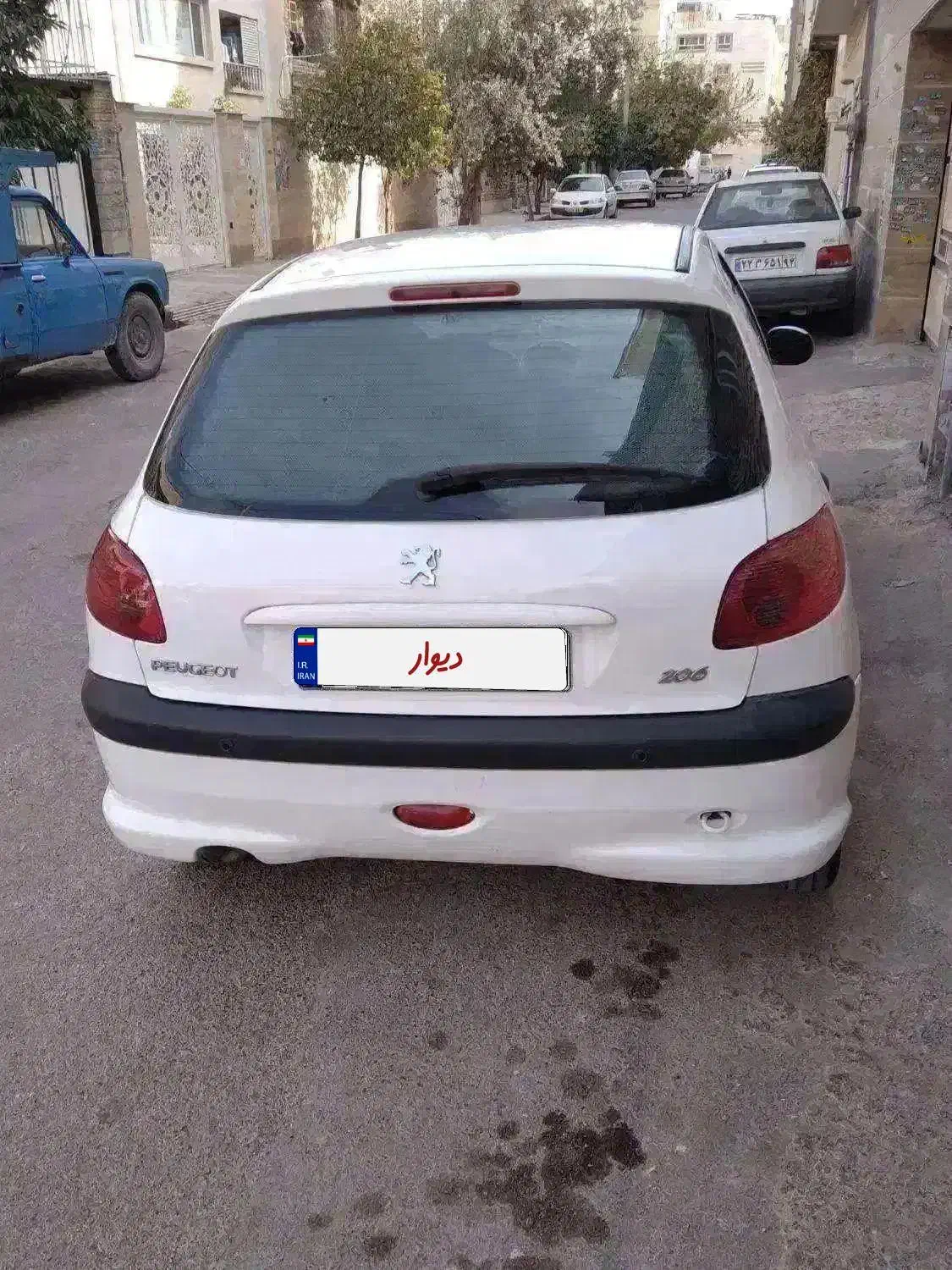 206|خودرو سواری و وانت|شیراز, شهرک برق|دیوار