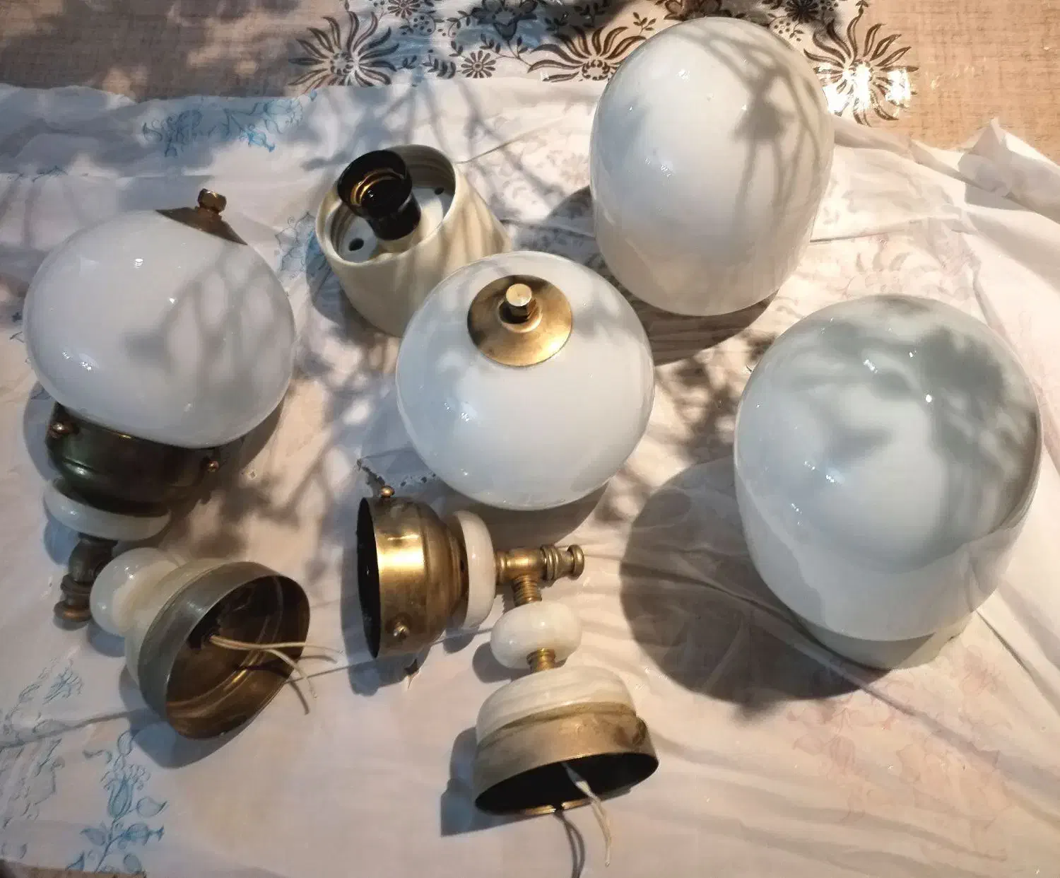 چراغ دیواری حیاط، حمام و سرویس بهداشتی|لامپ و چراغ|ری, دیلمان|دیوار