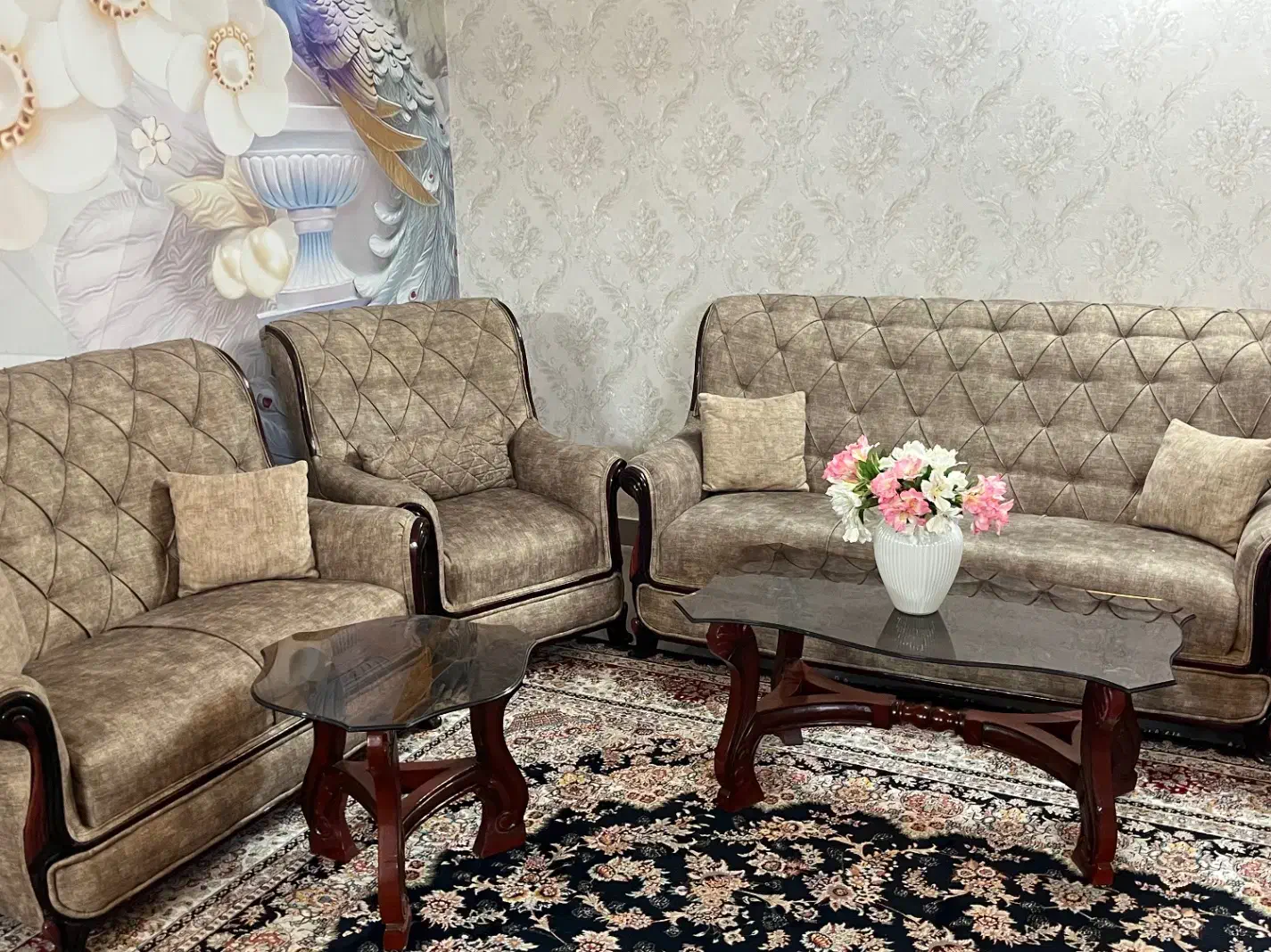 مبل سالم در حد نو|مبلمان خانگی و میز عسلی|مشهد, گوهرشاد|دیوار