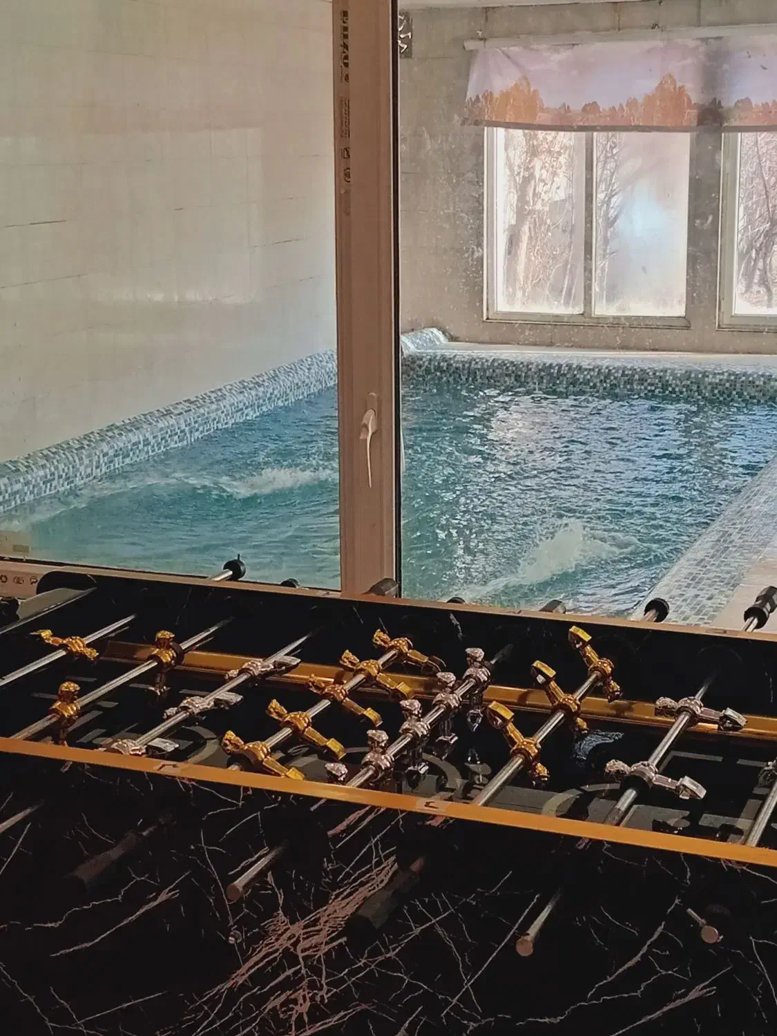 اجاره باغ ویلا شاهنامه ۳۶ استخر ابگرم  کودک‌ وبزرگ|اجارهٔ کوتاه‌مدت ویلا و باغ|مشهد, الهیه|دیوار