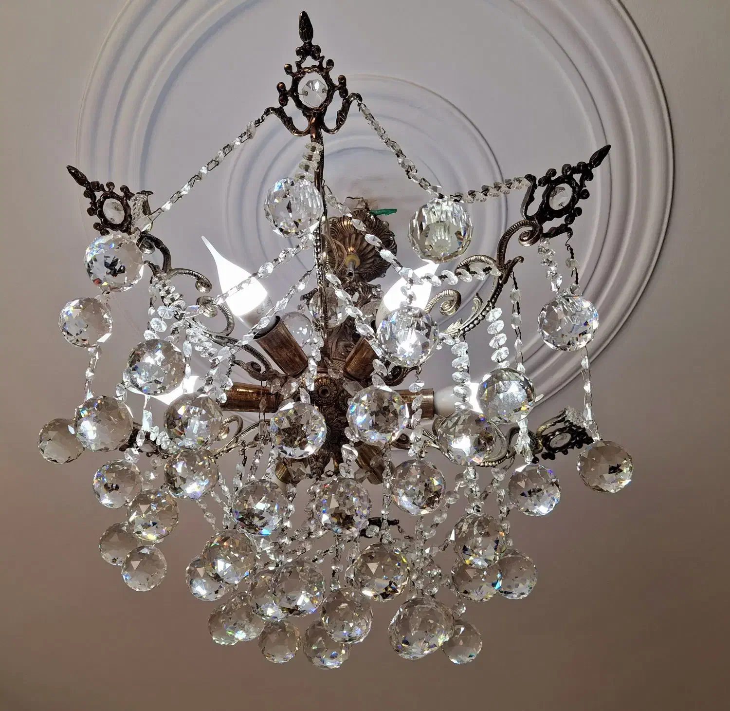 لوستر برنز ۶ و ۵ شاخه با اویز کریستال فوری فروشی|لوستر و چراغ آویز|تهران, سازمان برنامه شمالی|دیوار