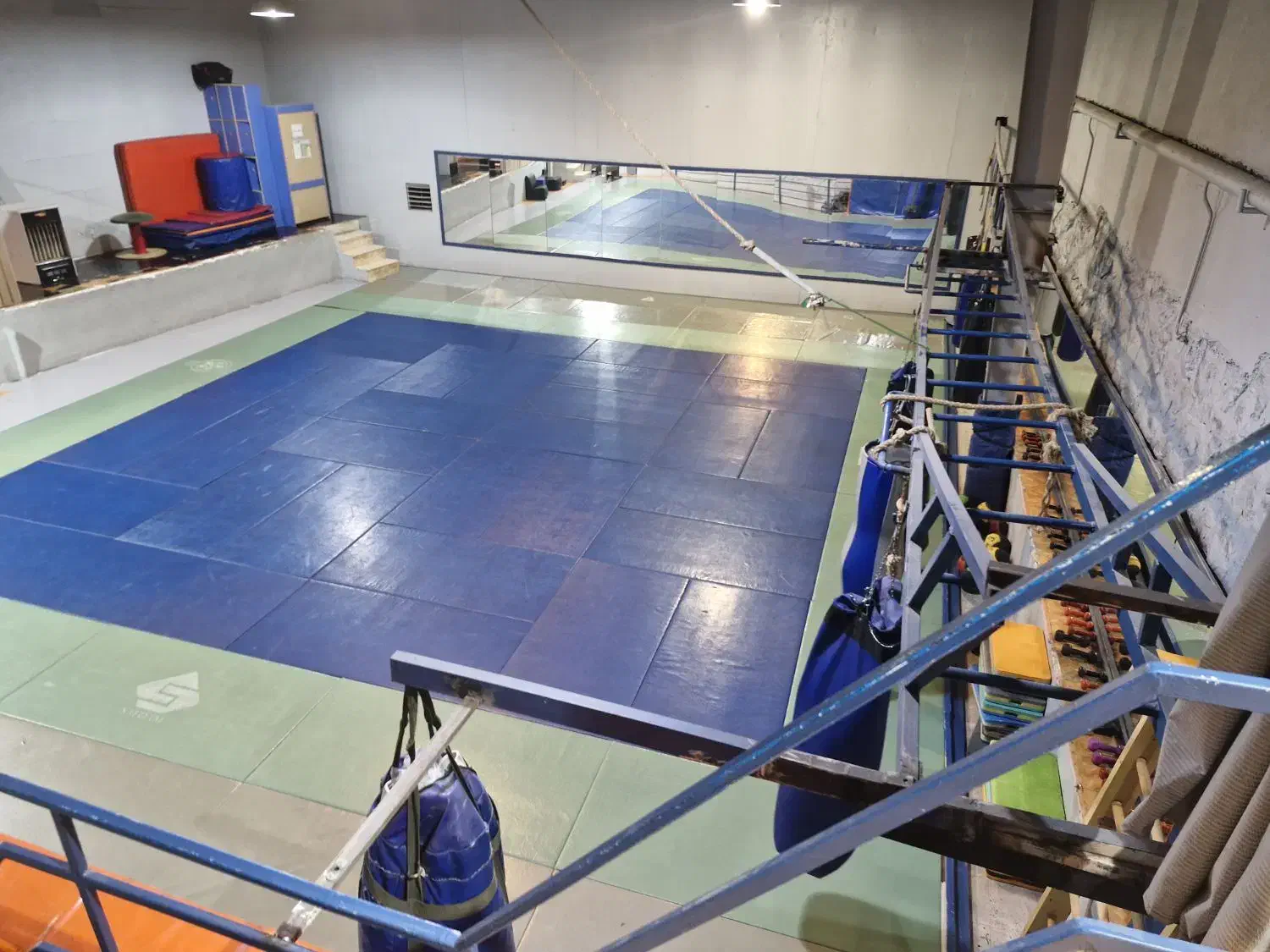 اجاره سانس باشگاه آقایان یا بانوان|اجارهٔ کوتاهمدت دفتر کار و فضای آموزشی|تهران, پونک|دیوار