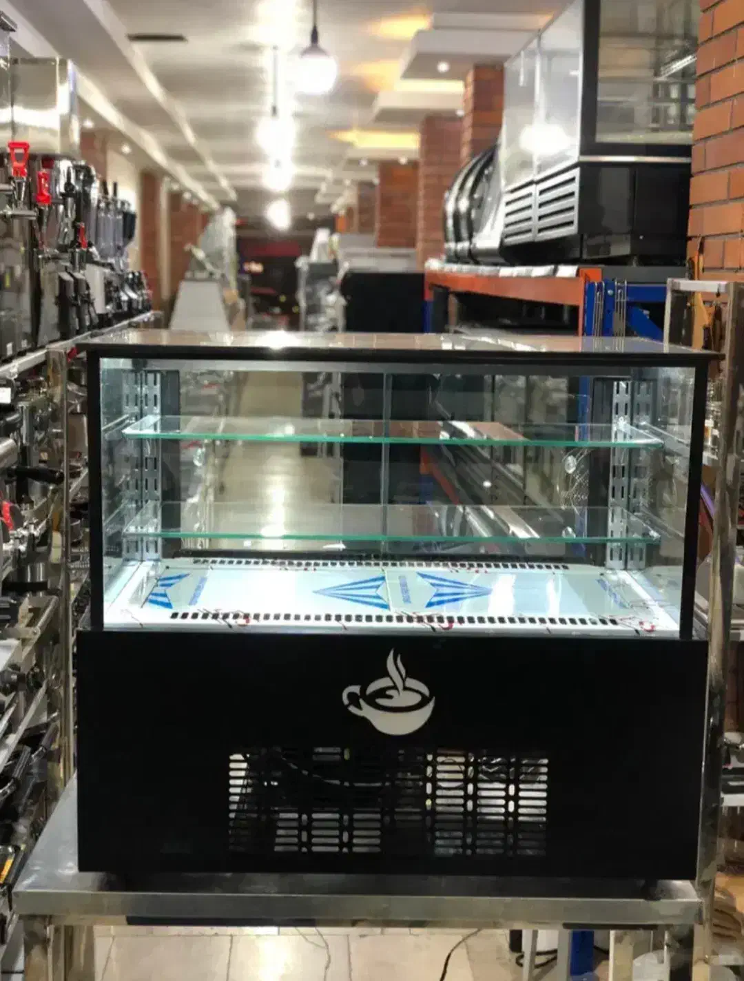 یخچال شوکیک  قنادها و کافه‌دارها|فروشگاه و مغازه|گرگان, |دیوار