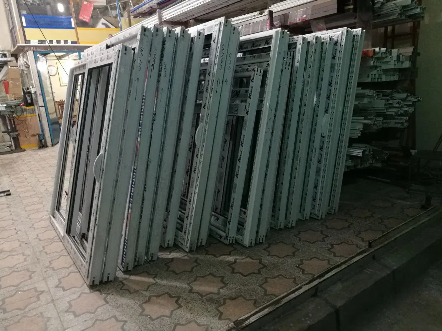 پنجره دوجداره|مصالح و تجهیزات ساختمان|چابهار, |دیوار