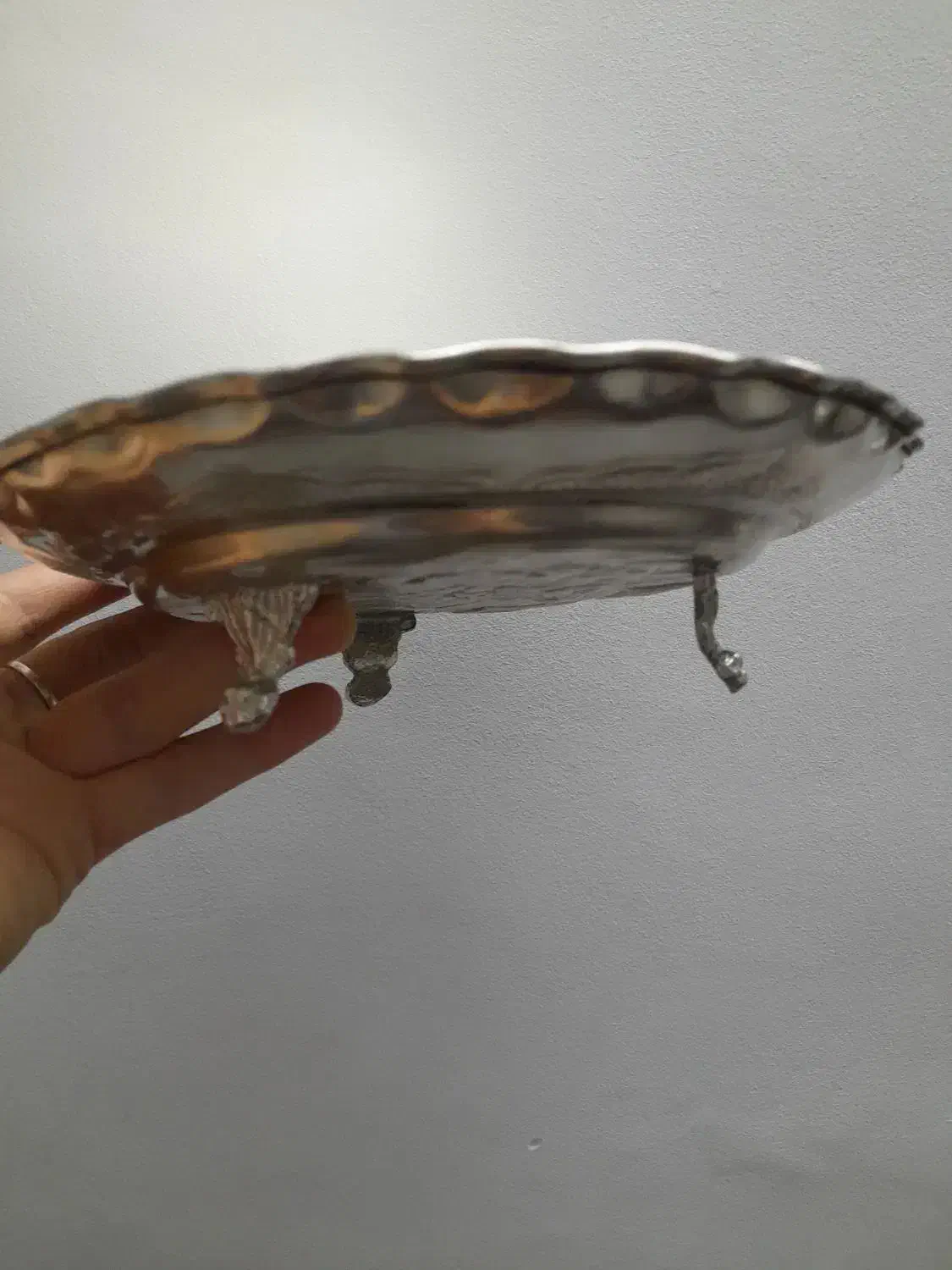 جای شیرینی|کلکسیون اشیاء عتیقه|بروجرد, |دیوار