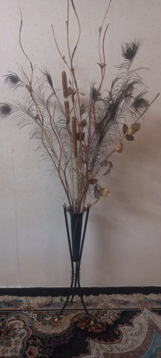 گل با گلدان|گل مصنوعی|بروجرد, |دیوار