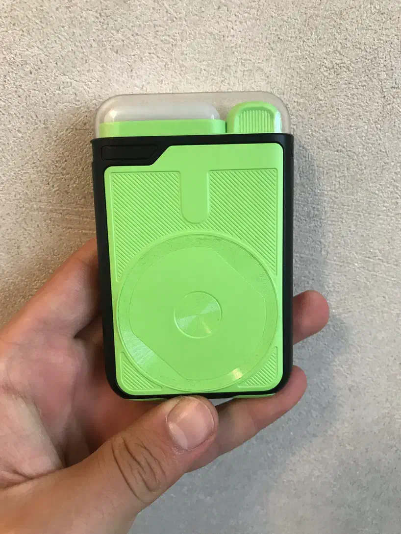 پاوربانک وایرلس (بی سیم) ۱۰۰۰۰ میلی آمپر بروفوون|لوازم جانبی موبایل و تبلت|تبریز, |دیوار