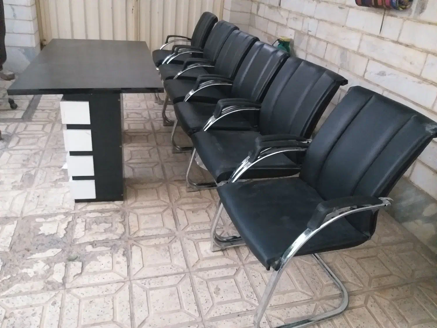 صندلی کنفرانسی ثابت ۶عدد|مبلمان اداری|قزوین, |دیوار