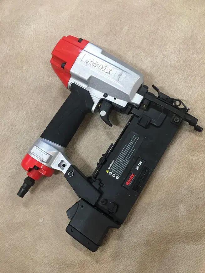 یک عدد تیپو ۵۰ و یک عدد استب منگنه|ابزارآلات|کرج, شهرک بنفشه|دیوار